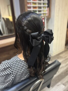 ヘアセット アリエス 新宿駅前店(aries) ねじりハーフアップ