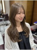 【透明感オリーブベージュ】くびれレイヤーカット/目白美容室