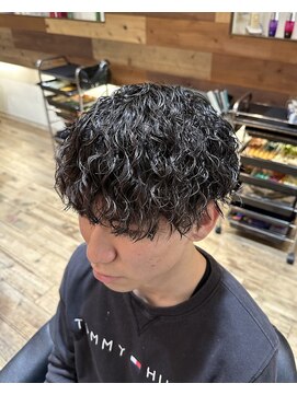 インフィニティー infinity HAIR SPACE BLOOM 縦落ちツイストスパイラルパーマ