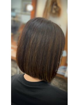 エモーション emotion hair 明るめのグレイカラー