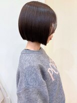 アヴァンセ サニー美容室&nbsp;ストレートボブ ツヤ感 透明感ブラウン 前下がり 20代 髪質改善