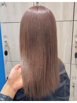 アース 郡山コスモス通り店(HAIR&MAKE EARTH)&nbsp;艶めくピンクベージュのストレートロング