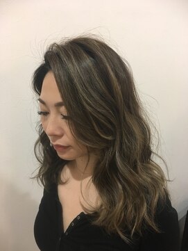 ヘアーサロン リーベ 清瀬店(Hair Salon Liebe) グラデーションハイライト