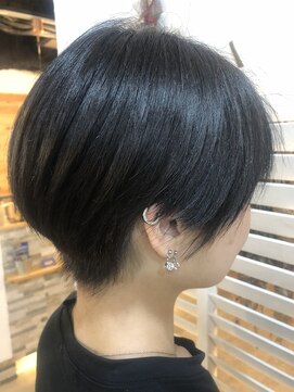 ヘアーアンドメイク ルシア 梅田茶屋町店(hair and make lucia) ハンサムショート☆