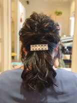 エメ(Aimer h-air)&nbsp;くるりんぱ×ハーフアップ