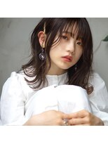 アトリエ フェム(atelier.fem)&nbsp;抜け感のある柔らかミディアムスタイル