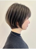 ショートボブ