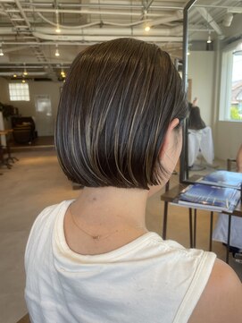 ワンコア (ONE CORE) 【ウェットヘア】ミニボブ毛先ハイライト３０代　４０代　５０代