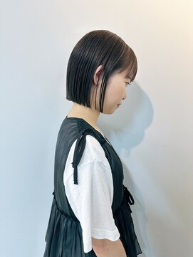 フェイヴィーズ(FavyS) 耳掛けニュアンスミニボブ