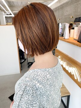 エヴァン(HEVIN) ボブ☆ベージュ