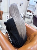 カルマ(KARMA)&nbsp;ホワイトベージュ