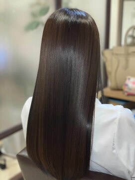 ボタニウム バイ アールサロン(BOTANIUM by RrSALON) 20代30代40代必見 本物 髪質改善RrSALON HYDRO XEトリートメント