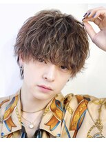 アストラ(ASTRA)&nbsp;MEN’S HAIR/波巻きツイストスパイラル/リバースセンターパート