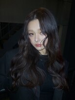 ルル(Lulu) ロングカーリースタイル透明感ブラウンヘア