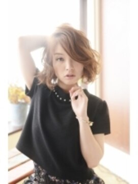 オハナ(ohana) 【ohana/表参道】ノーバングクールウェービーボブ