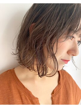 ムク(MUKU) 透けてるボブ