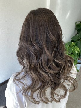 トイロ(TOIRO) ハイライトグラデーション