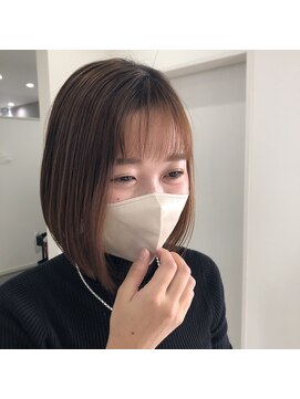 モンド ホリスティック ヘアー(MONDE Holistic Hair) 切りっぱなしボブ[タイトストレート/ダークブラウン/うつツヤ]