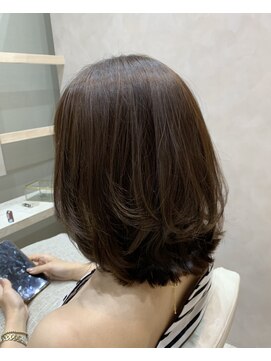 ジーナ 本八幡(Zina) ニュアンスash brown