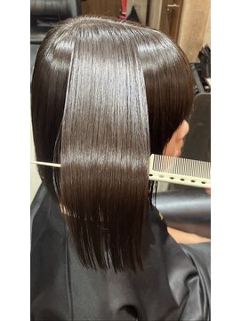 カフェアンドヘアサロン リバーブ(cafe&hair salon re:verb) 髪質改善縮毛矯正