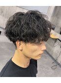 波巻きスパイラルパーマ×大人の刈り上げメンズマッシュ