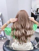 エミーバイモアムー(Emmie byMoremuu)&nbsp;［南越谷YU-TA］ミルクティー×エクステハイライト