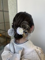 ウィル 西宮店(WiLL) 抜け感溢れる大人っぽいシニヨンアレンジ