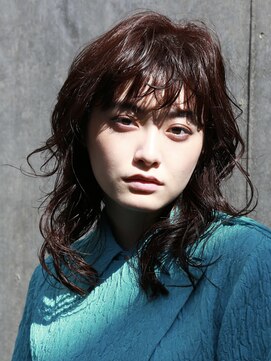 ピークアブー 原宿ハラカド(PEEK-A-BOO) カールウルフレイヤーロングミディアムハッシュカット20代30代