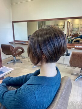 美容室ステラ　坂戸駅前店 ショートグラデーションカット