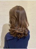 ミディアムパーマ/ハイトーン白髪染め/アップスタイルもできる
