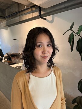 ツイッグ バイ ヤード(twig by YARD.) ミディアムレイヤーパーマ