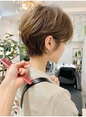 ミルクブラウンショートオリーブ40代50代60代