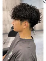 become men's hair 名駅EAST【10月3日 NEW OPEN(予定)】&nbsp;波巻きスパイラルパーマ×大人の刈り上げメンズマッシュ