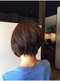 ショートボブ
