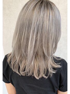 ケシキ大名(keshiki) プラチナホワイト×ウルフレイヤー/keshiki大名KAZU