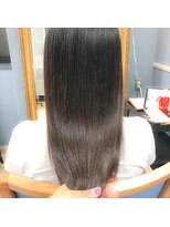 アンフィシュピトロワ(AnFye spi tlow)&nbsp;［AnFye］艶髪美人なサラサラヘアスタイル