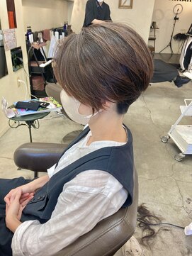 ヒカリス 東三国(HIKARIS) 刈上げショート/ベリーショート//女性ツーブロック