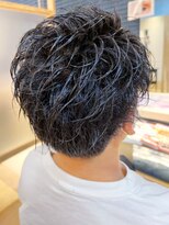 ヴィヴァーチェイルソーレ(VIVACE ilsole)&nbsp;20代30代メンズツイストパーマ束感オシャレ感ショート