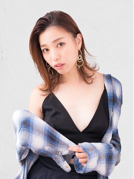 ディーバ 藤沢(D.I.E.V.A) 20代30代40代かきあげ大人可愛い外ハネボブ艶髪ブラウンベージュ