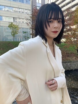 メイカ(MEIKA) 【 ミディアムレイヤー × ストレート 】浅野美紀