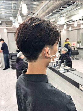 エンディアリング 東銀座(Endearing) 東銀座/アッシュ/ブラック/カルマパーマ/ベリーショート