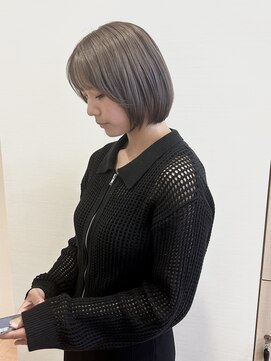 ピーディーフィノ 大通(PD fino) グレージュ