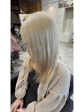 オリビアヘアー(OLIVIA HAIR) 肌なじみ◎肌色アップホワイトミルクティーベージュ
