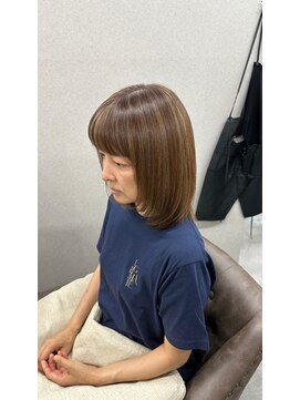 スラッシュ ホワイト(SLASH white) 白髪ぼかし/脱白髪染め/白髪染めハイライト/髪質改善