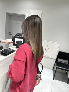 ルイス 喜連瓜破(Luis) バレイヤージュ