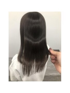 ロッコサード(ROCCO 3rd) うる艶ストレート