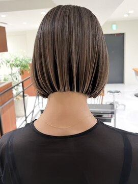 ゴカン バイ ジル ブラン 名古屋(Gokan by JIL BLAN) ハイライトバレイヤージュダブルカラーボブカット30代40代