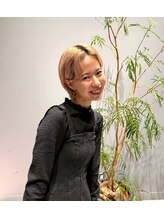 ハレケアヴェダ アンド ハレケエイト(HAREKE AVEDA&HAREKE 8) 庄司 樹莉