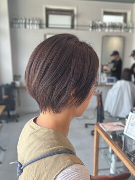 アンヒュッテ(ANHUTTE) ショートボブ