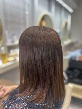 アオ 花咲町(a-o) サラツヤ髪質改善カラー♪